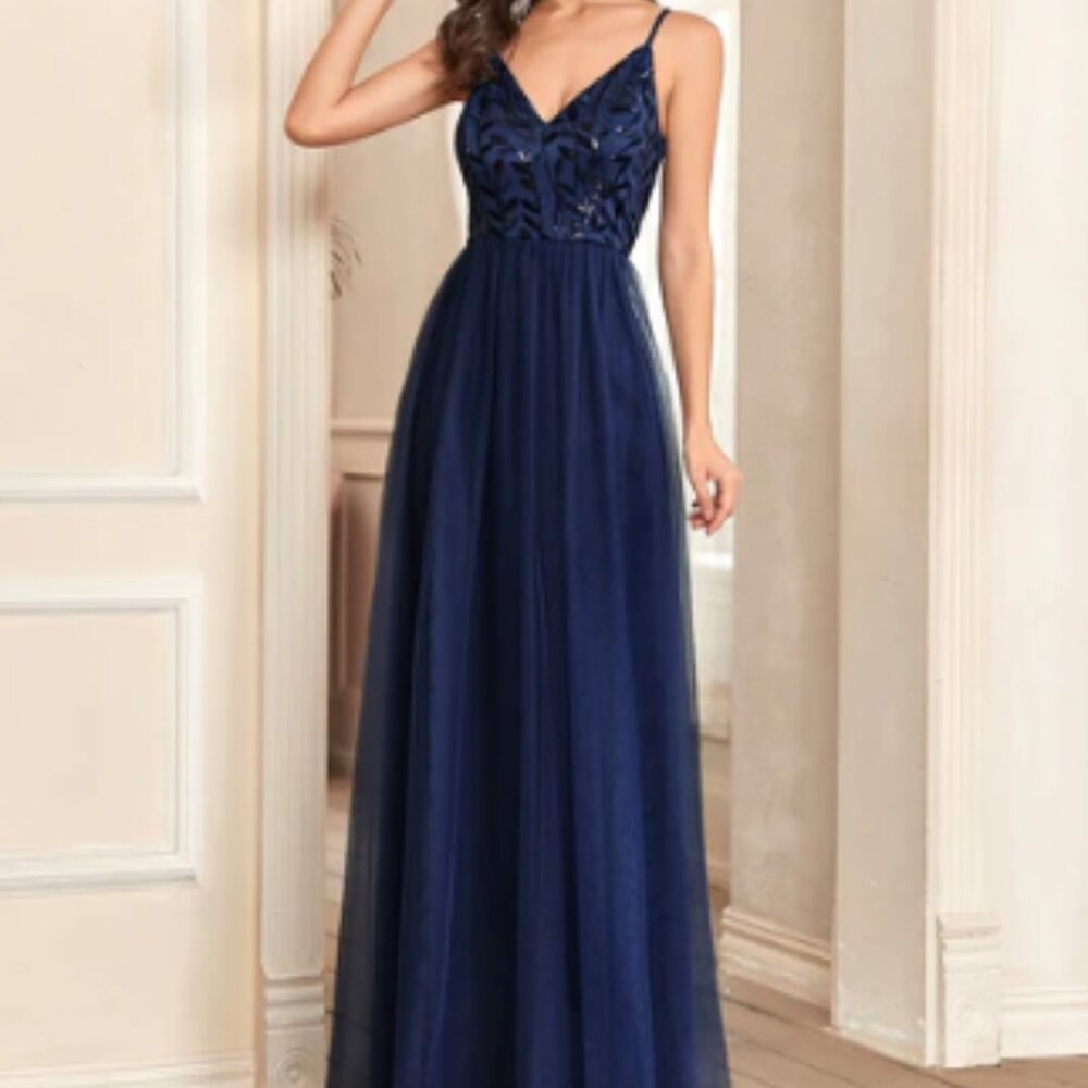A Line Silhouette Floor Length Evening Dress Size 10